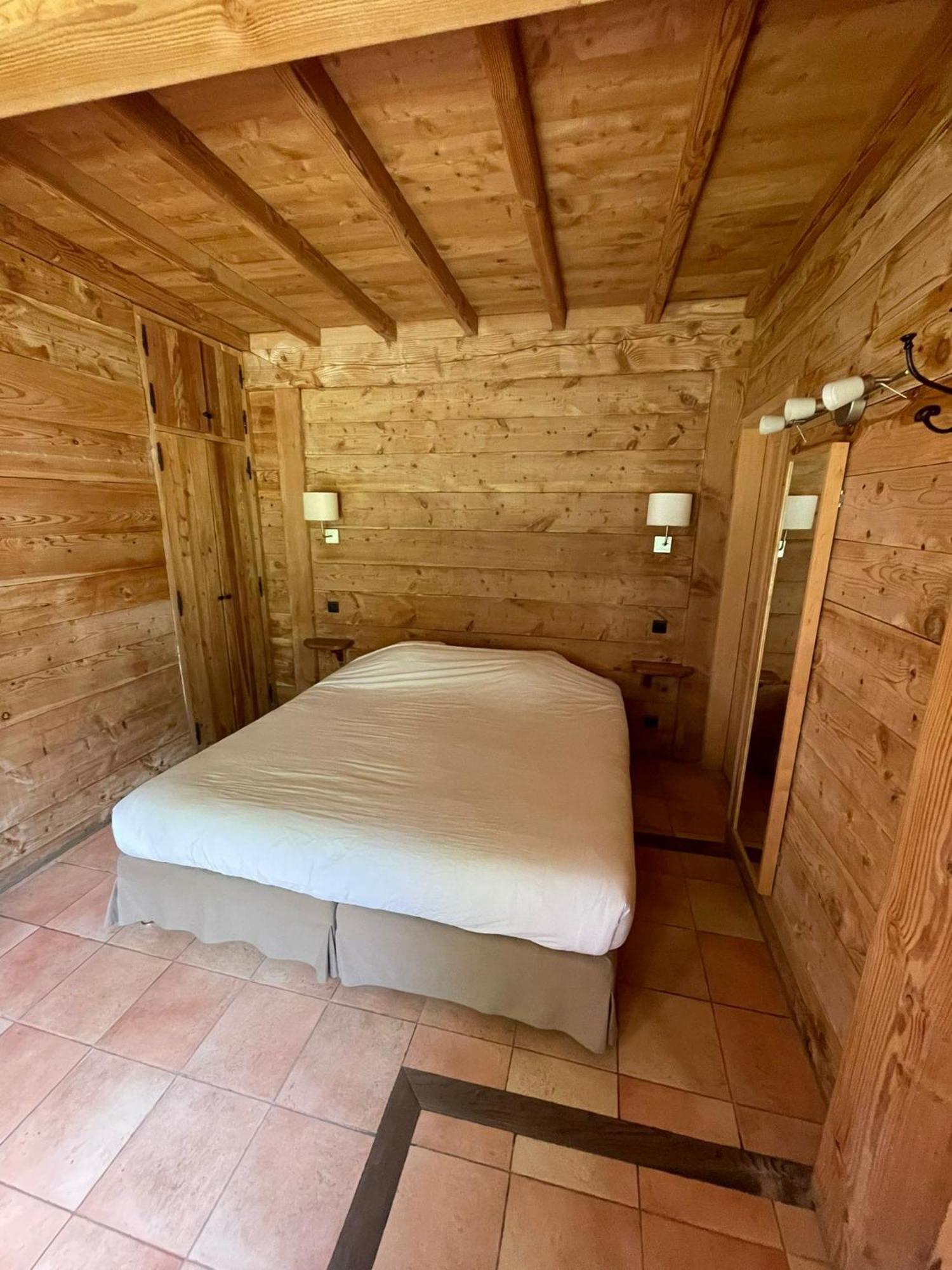 Auberge Les Myrtilles Le Bosc  Buitenkant foto