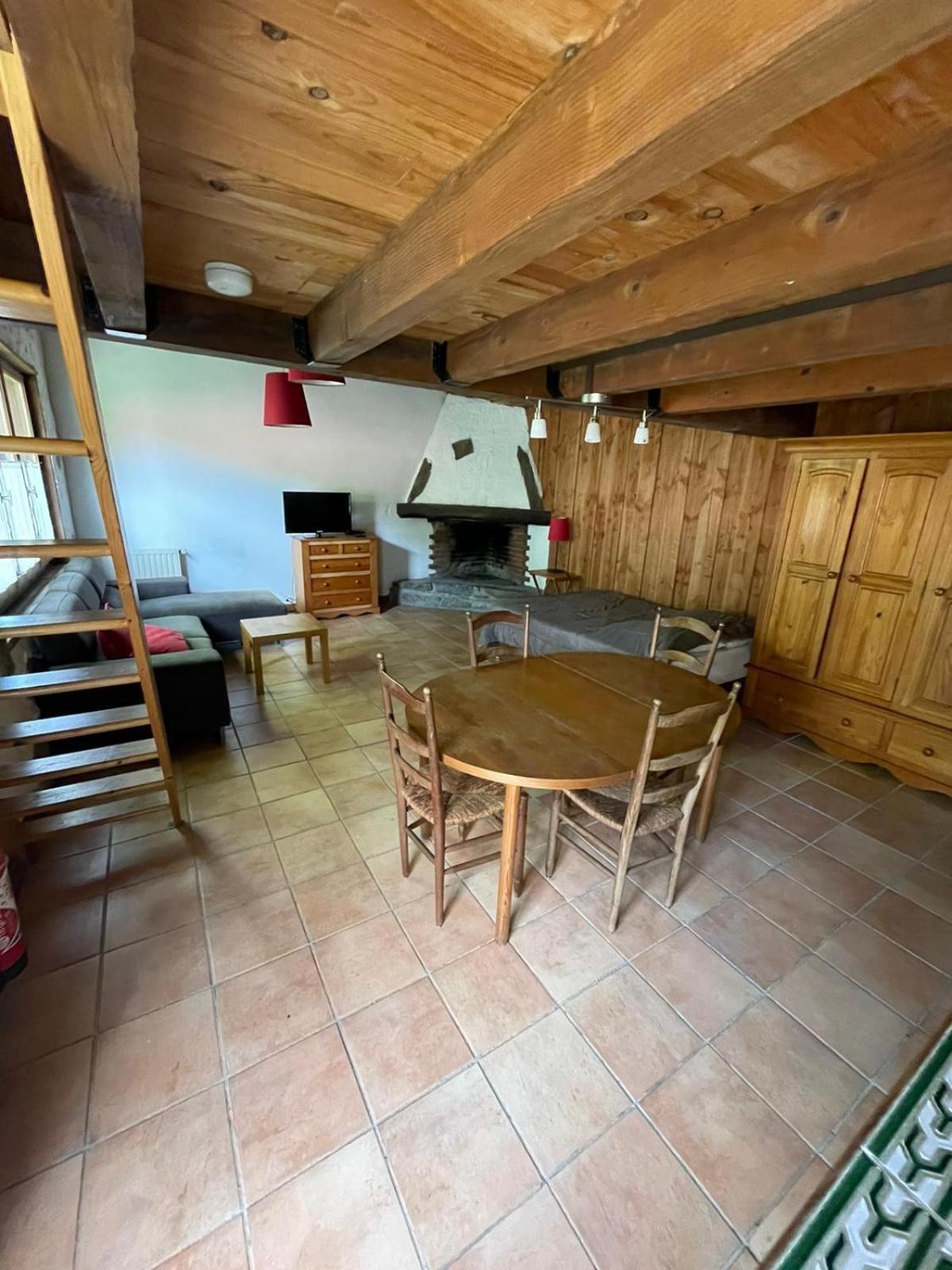 Auberge Les Myrtilles Le Bosc  Buitenkant foto